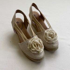 White Mountain Espadrille wedge